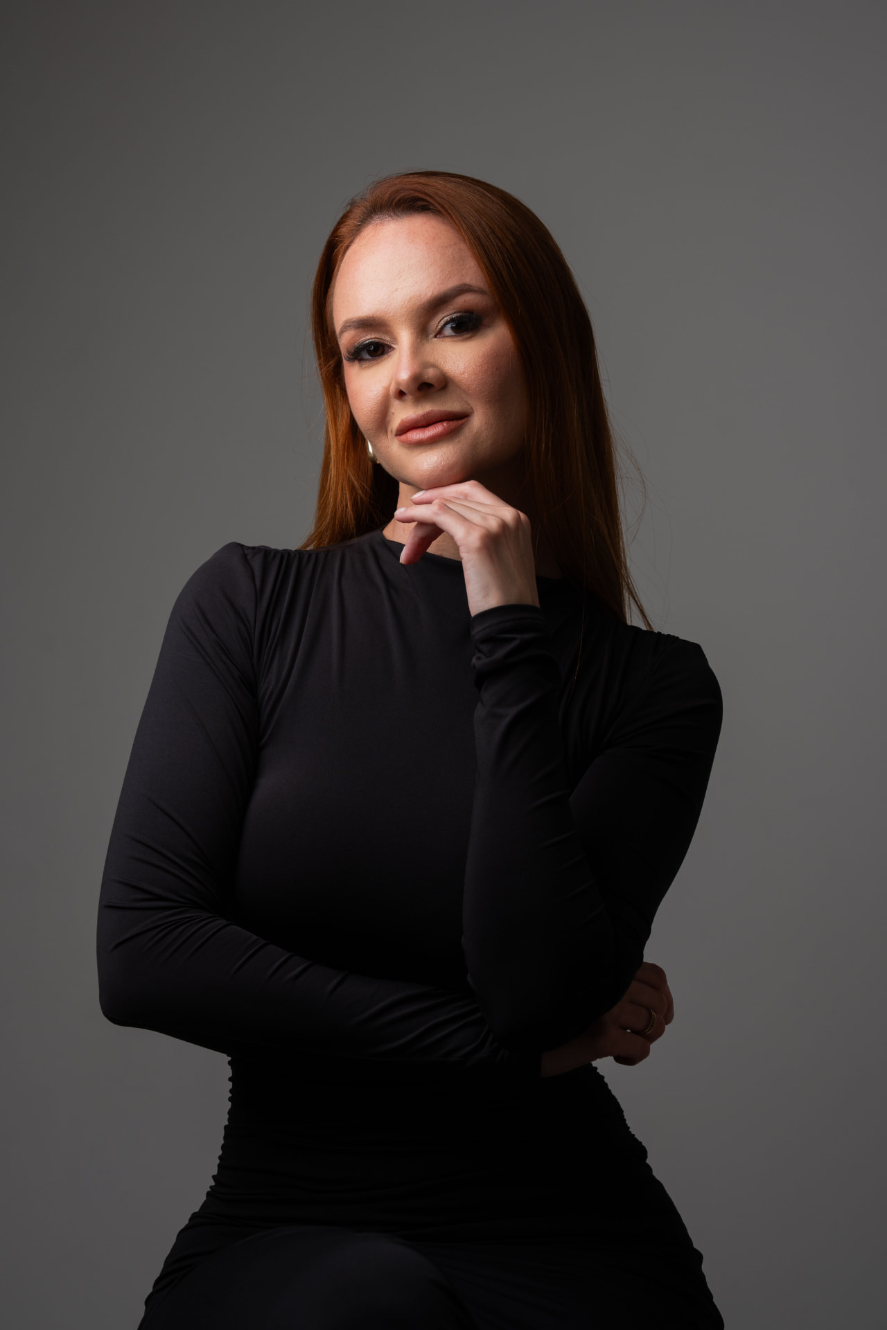 Dra. Thaís Vilar, cirurgiã-dentista especializada em harmonização facial
